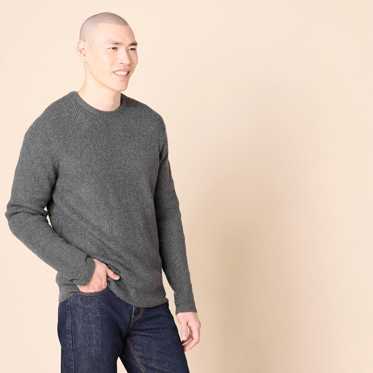 Amazon Essentials Men's Long-Sleeve Soft Touch Waffle Stitch Crewneck Sweater