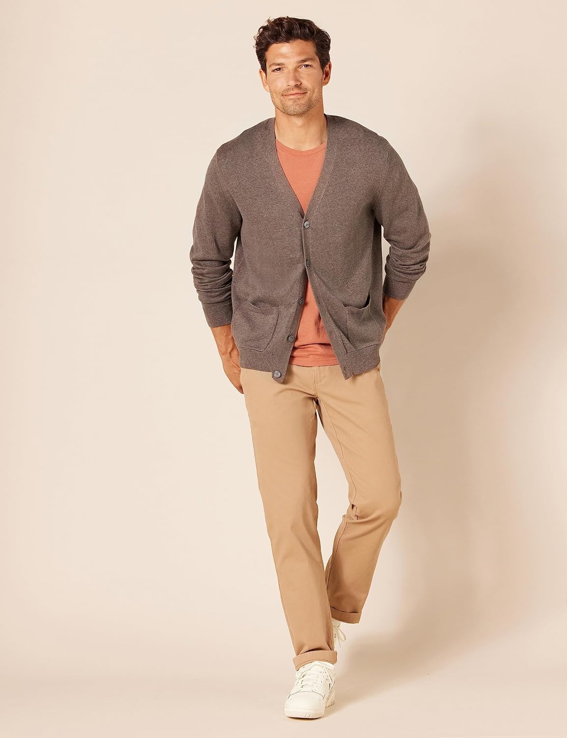 Amazon Essentials Men's V-Neck Cotton Knitted Cardigan Sweater, Ribbed