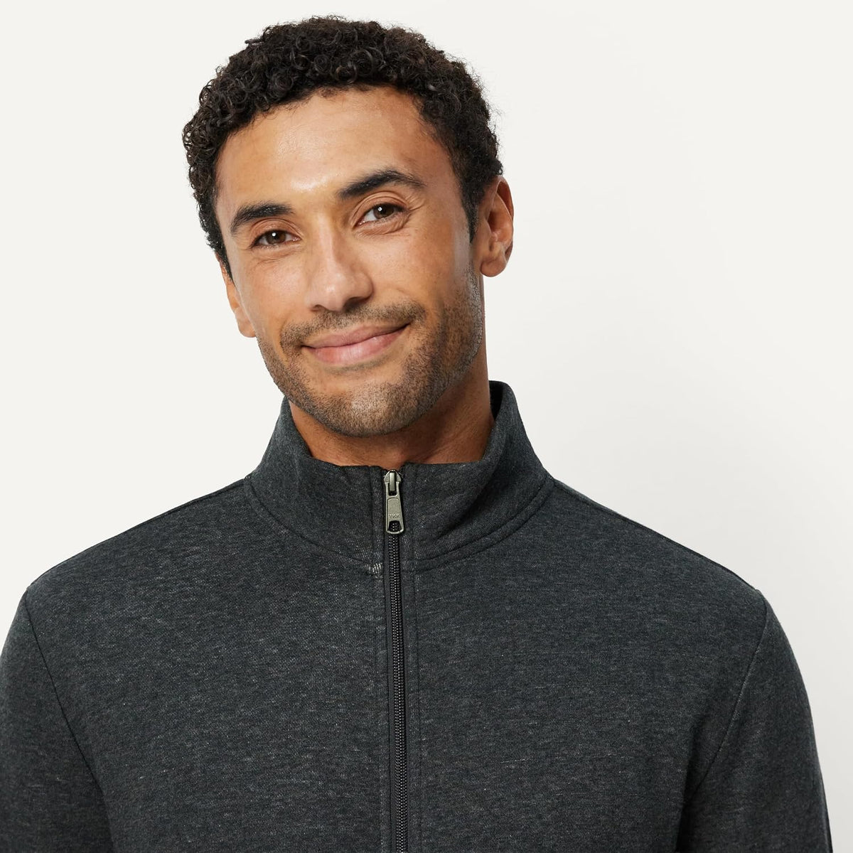Amazon Essentials Men's Full Zip Mock Neck French Terry Sweatshirt, Lightweight